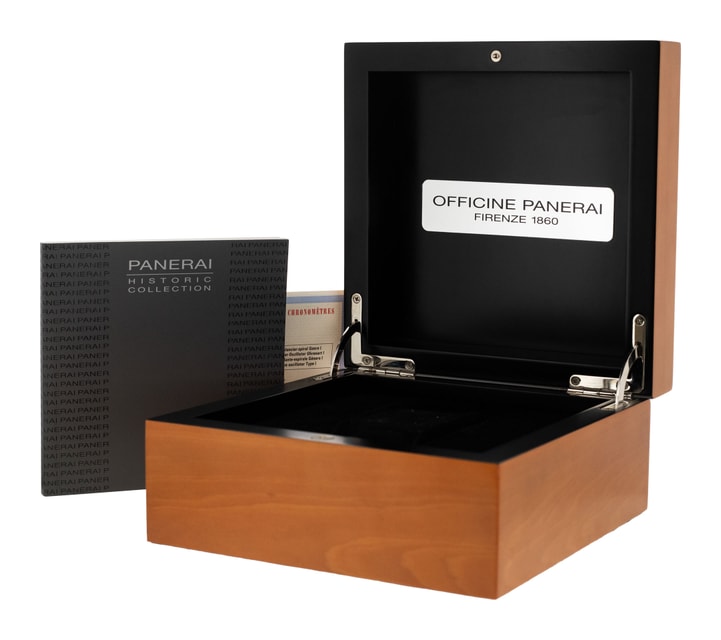 Panerai Radiomir Manual PAM00292 Image 4